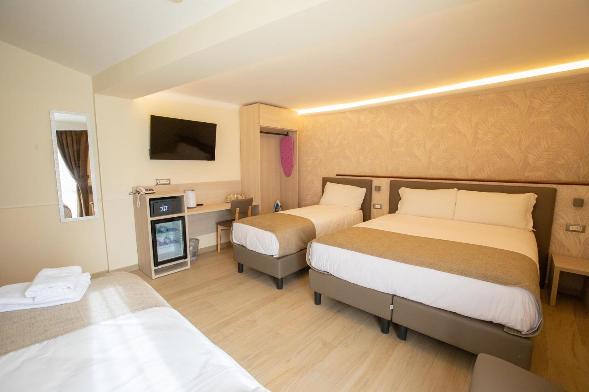 Hotel Maximus Rome Exterior photo