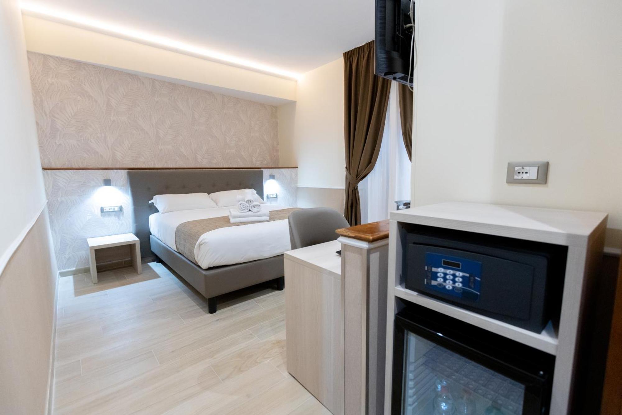Hotel Maximus Rome Exterior photo